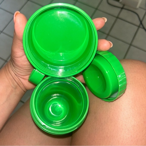 Vibrant Green Travel Mug - Picture 3 of 3